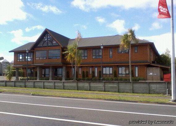 Lakefront Hotel Taupo